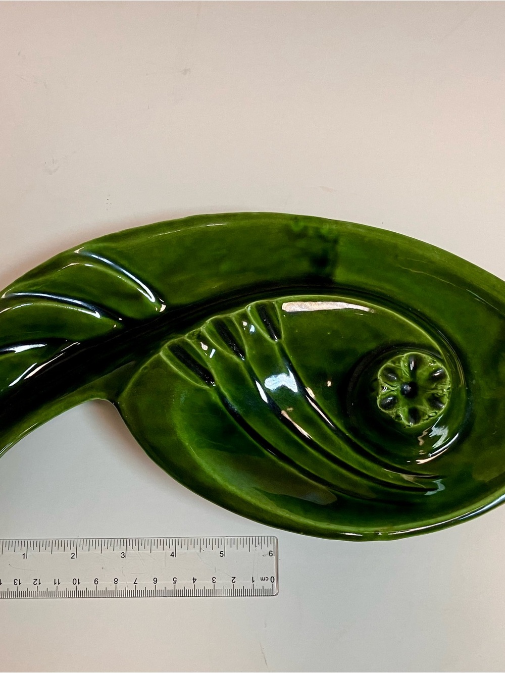 Vintage Green Ceramic Leaf By Lanr and Co.